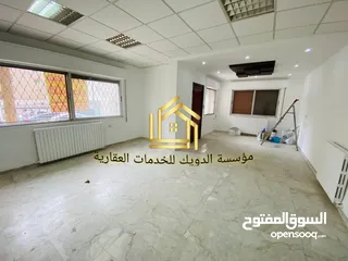  9 شقة مجددة بالكامل للإيجار في منطقة تلاع العلي 220م