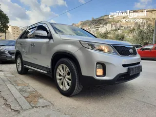  9 كيا سورينتو 2012