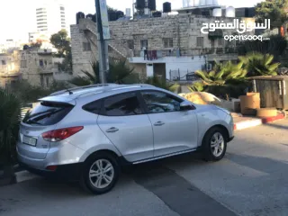  4 هونداي توسان 2012