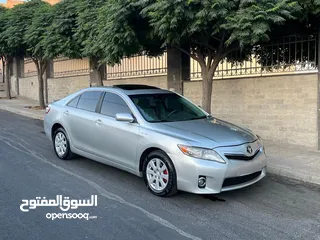  2 تويوتا كامري 2011 فل كامل مع فتحه بحاله ممتازه  بطارية الهايبرد فحص