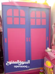  3 غرفة نوم اطفال مع السجادة