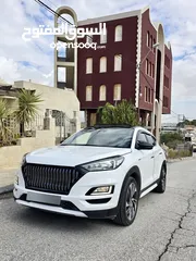  3 Hyundai Tucson N Line