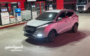  11 جب هونداي توسان 2014 دفع رباعي .هوك وصلة جر . فل اضافات بدون فتحة