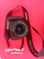  3 كاميرا كانون D700 للبيع بحاله ممتازه
