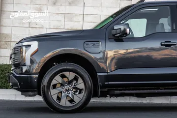  5 Ford f150 lightning 2022 extended range panoramic roof بطاريه كبيره 550 كم بالشحنه اعلى صنف