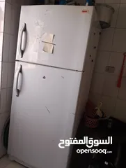  1 ثلاجه كبيره