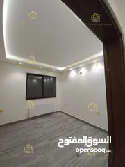  6 شقة جديدة - لم تسكن - خلدا - 3نوم 1ماستر - 200م - بلكونة بإطلالــــه مميزة - قرب الخدمات العامة -