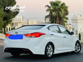  2 هونداي افانتي md موديل 2012
