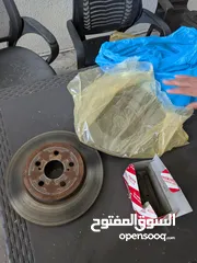  1 دسكات امامية اصلية ياباني مستعمل تويوتا كورولا من 2019 الى 2024 بلاطة toyota corolla 2019 to 2024