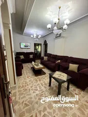  4 منزل للبيع بسعر ممتاز قابل للتفاوض