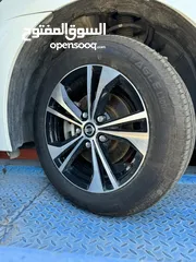  24 nissan sylphy 2019   نيسان سيلفي عدا 70 الف كيلو اصلي