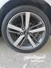  17 كيا K3 / موديل 2017 /فحص نخب / عداد قليل / ماتور 1600 تيربو / ديزل / اقتصاديه