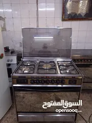  7 فرن غاز يونيفرسال ايطالي ستانلس ستيل شغال فوق و تحت مع بعض نار زرقاء قوية شوايات ممتازه قياس 90 و 80