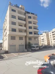 2 شقه في البيره قرب شارع القدس