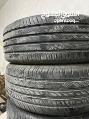  1 طقم 205/55/17 اخو الجديد