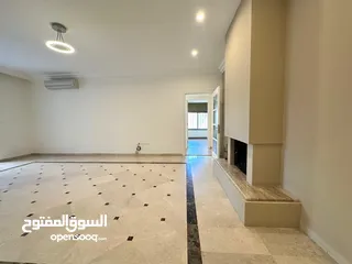  14 شقة شبه مفروش للايجار في الرابع ( Property 41696 ) سنوي فقط