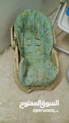  2 سرير اطفال كرسي طعام دراجات هوائيه مقعد سيارة اطفال