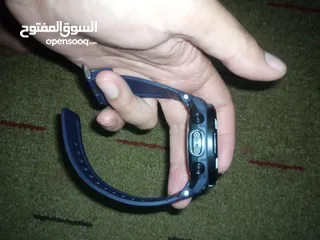  3 ساعه نوع تومي بكيتها ضد الماء عقارب وديجتال فخمه جدا