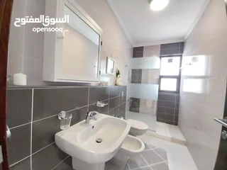  2 شقة للايجار في عبدون  ( Property 33244 )-175072503