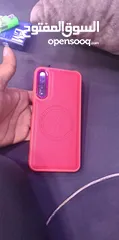  4 HUAWEI Y9s