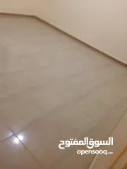  6 بيت للبيع بالزرقاء حي النزهه دخله مجد الاردن اخر دخله