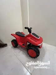  5 سيارات شحن كهربائية بحالة ممتازة