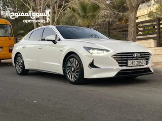  1 هيونداي سوناتا واردي كوري خلايا شمسيه اقساط عن طريق البنك او شركات