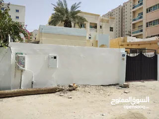  2 بيت عربي للايجار في عجمان منطقه الرميله مع مكيفات