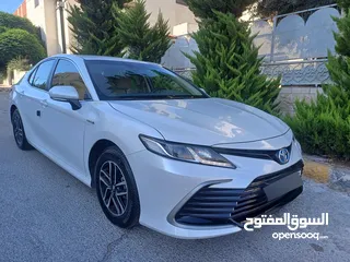  11 Toyota Camry LE 2024 مالك اول من الزيرو بحالة الشركة