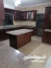  7 شقه للبيع ديلوكس في ضاحية الرشيد مقابل الكلية العلميه الإسلامية