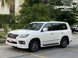  2 Lexus Lx 570s