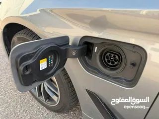 9 للبيع BMW 530e Plug-in Hybrid M Sport موديل 2022
