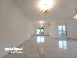 3 شقة غير مفروشة للبيع في السابع  ( Property 36446 )-174938190