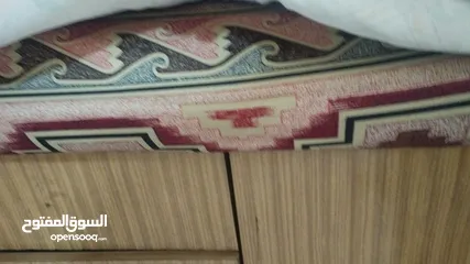  2 فرشات صوف مستعمل خفيف للبيع