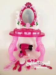  4 طاولة مكياج بنات عدد 2  Two girls' makeup tables