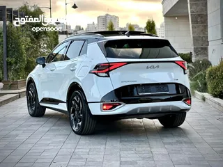  4 كيا سبورتج بلج ان 2022 GT LINE
