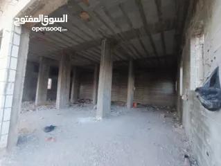  3 مخازن للايجار