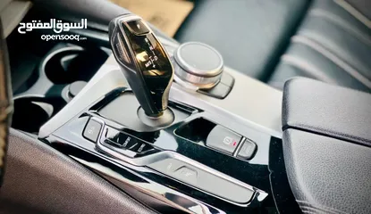  21 ‏530E   // 2019.            ‏ benzin  Plug In Hybrid (PLUG IN )  ‏ 297HP  Turb