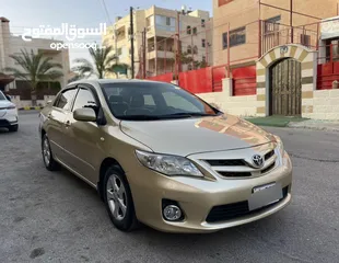  8 تويوتا كورولا 2012 ماتور 18 خصوصي اصلي بحالة ممتازة