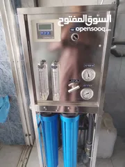  6 محل مياه للبيع