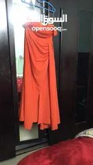  1 فستان سواريه
