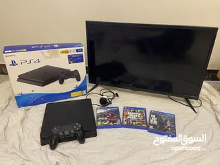  1 جهاز  PS4 SLEM نضيف مع 3 دسكات وشاشه نظيفه جدا (اقرا الوصف)