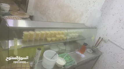  4 ثلاجه ديلي حجم كبير مترين ارتفاع متر ونصف شبه جديد بالصلاة على النبي