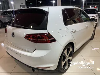  21 فولكسفاغن جولف GTI موديل 2016 خليجي بحاله ممتازه