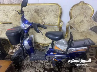  2 دراجة كهربائية بحال الجديد وسعر حرق