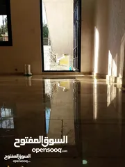  27 جلي وتلميع البلاط والرخام