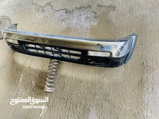  1 قطع هيلوكس و 4رانر