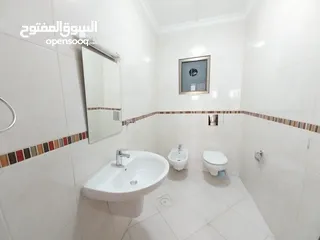  13 شقة غير مفروشة للإيجار 420م2 ( Property 19466 ) سنوي فقط