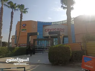  1 للبيع محل مول سيتي سكيب اكتوبر من المالك مباشرة