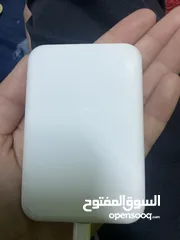  1 شاحن لاسلكي